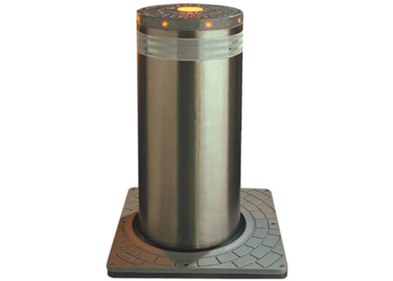 بولارد های خودکار بالا رونده ضد آب با بار 70 تنی و حفاظت IP68 برای کنترل ترافیک