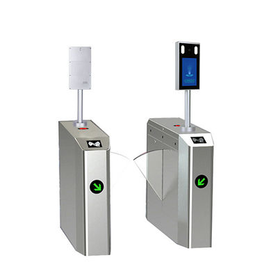 دروازه مانع فلپ قابل باز کردن با 24V DC موتور SS304 فولاد ضد زنگ و 1s فلپ عملیات