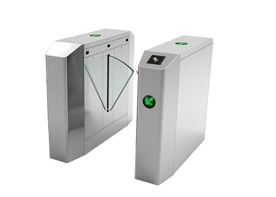 درب ورودی با مانع باله ای جمع شونده از جنس استیل ضد زنگ SS304، دارای درجه حفاظت IP44، دو جهته، برای کنترل دسترسی امن